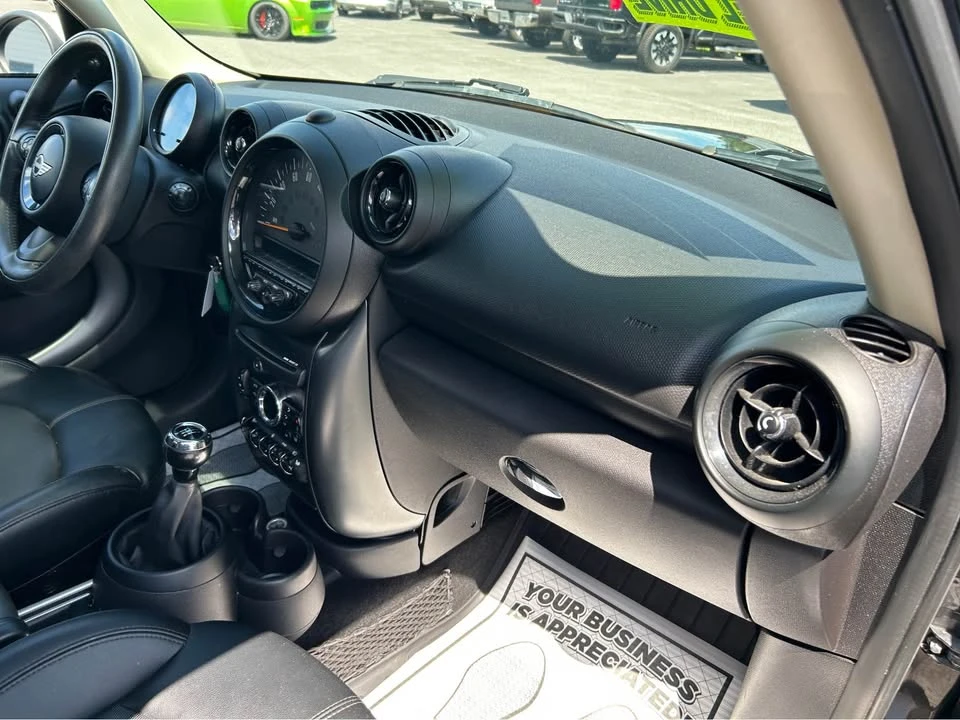 2015 Mini Countryman 1st Gen - Image 19 of 20