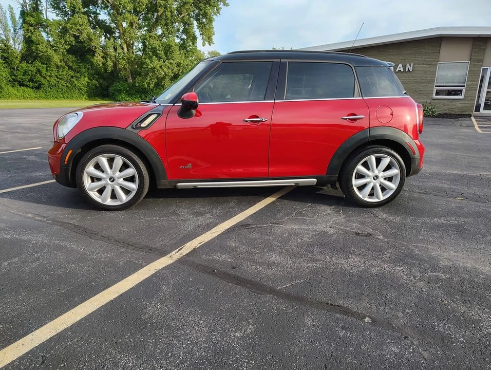 2015 Mini Countryman 1st Gen - Image 2 of 11