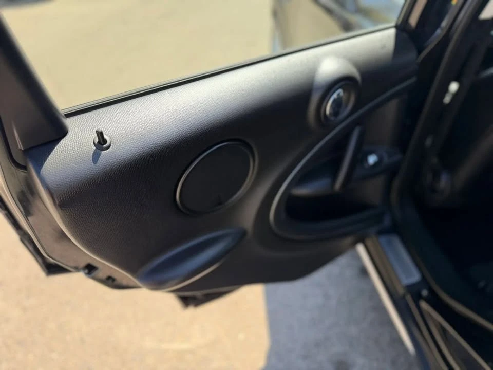 2015 Mini Countryman 1st Gen - Image 14 of 20