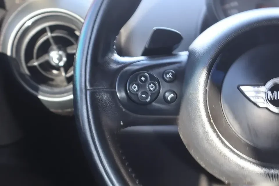 2015 Mini Countryman 1st Gen - Image 19 of 20