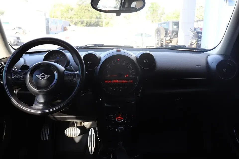 2015 Mini Countryman 1st Gen - Image 13 of 20