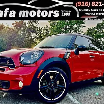 2015 MINI Countryman Cooper S Hatchback 4D