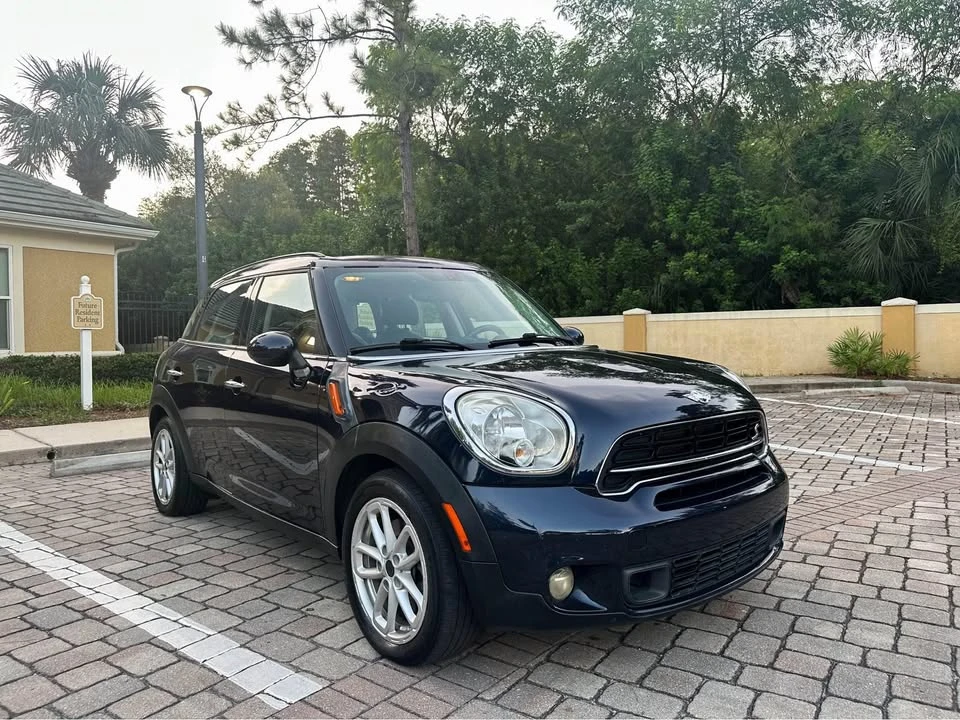 2015 Mini Countryman 1st Gen - Image 2 of 11
