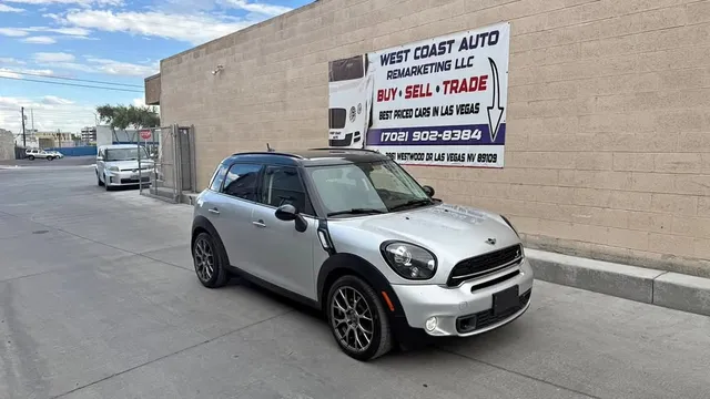 2015 MINI Countryman Cooper S Hatchback 4D