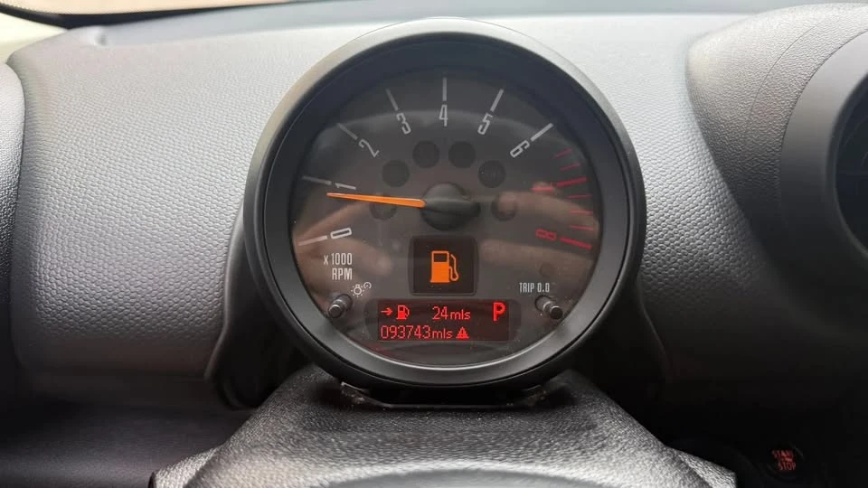 2015 Mini Countryman 1st Gen - Image 15 of 19