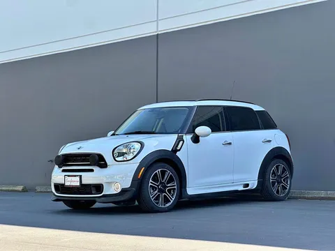 2015 MINI Countryman Cooper S Hatchback 4D