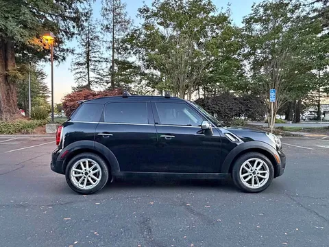 2015 MINI Countryman Cooper S Hatchback 4D