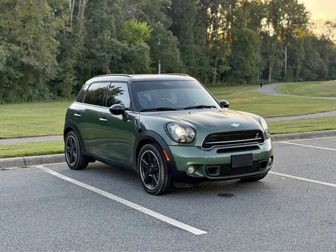 2015 MINI Countryman Cooper S Hatchback 4D