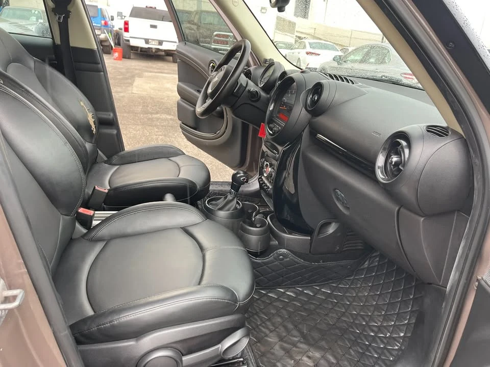 2015 Mini Countryman 1st Gen - Image 16 of 19