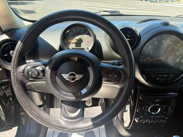 2015 Mini Countryman 1st Gen - Image 9 of 16