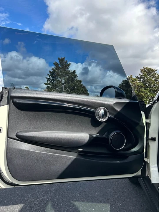 2015 Mini Coupe & Roadster - Image 13 of 14