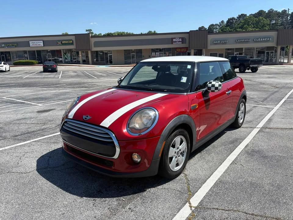 2015 Mini Mini 3rd Gen - Image 2 of 14