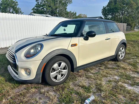 2015 MINI Hardtop 2 Door Cooper S Classic Hatchback 2D