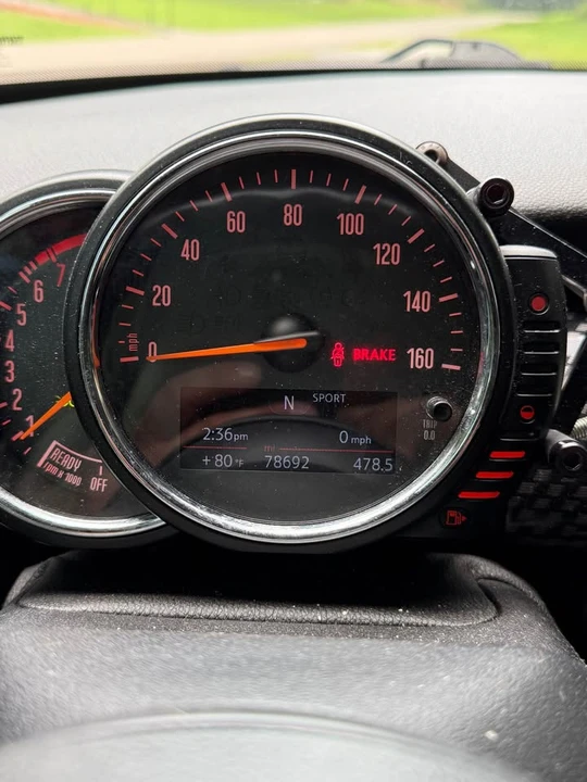 2015 Mini Mini 3rd Gen - Image 8 of 9