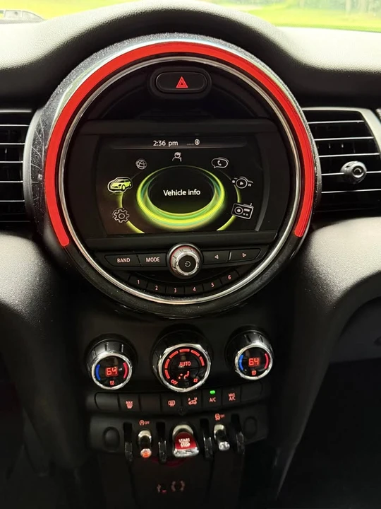 2015 Mini Mini 3rd Gen - Image 7 of 9