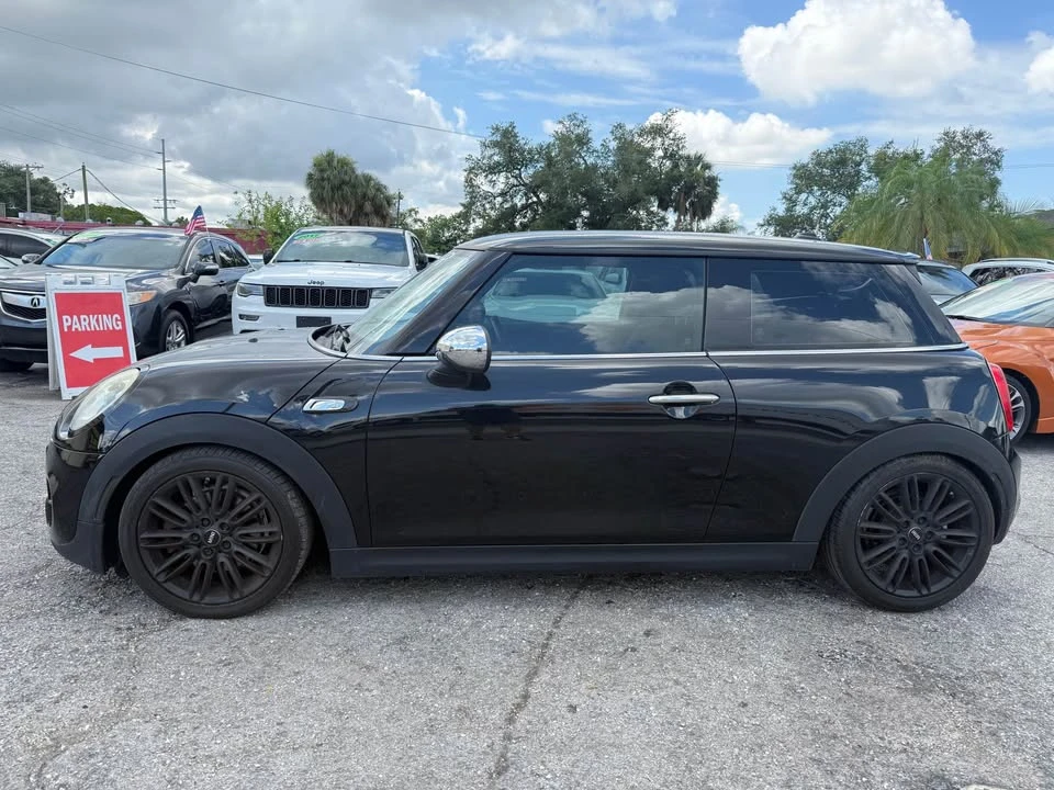 2015 Mini Mini Cooper S 3rd Gen - Image 3 of 18