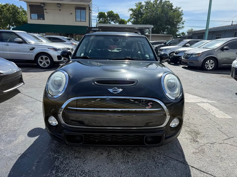 2015 Mini Mini 3rd Gen - Image 2 of 20