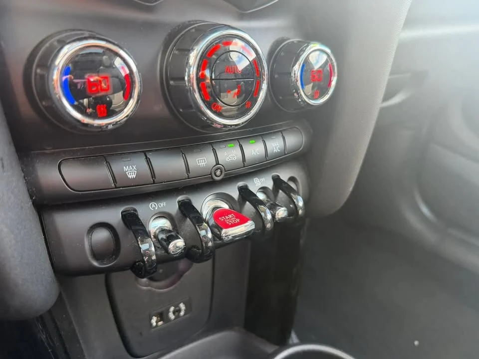 2015 Mini Mini 3rd Gen - Image 18 of 18