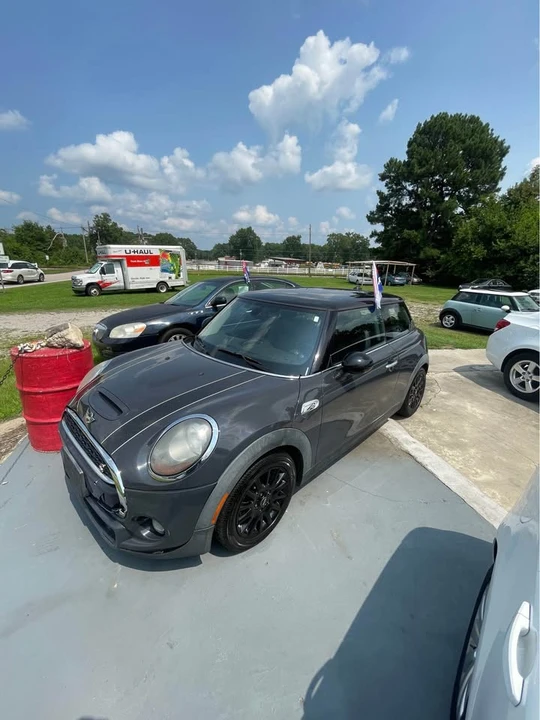 2015 Mini Mini 2nd Gen - Image 2 of 10
