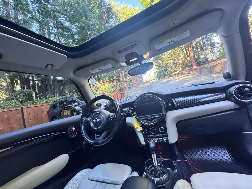 2015 Mini Mini 3rd Gen - Image 10 of 10