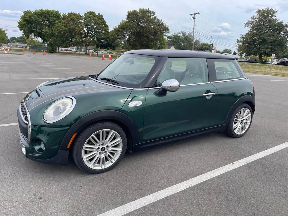 2015 Mini Mini 3rd Gen - Image 3 of 19