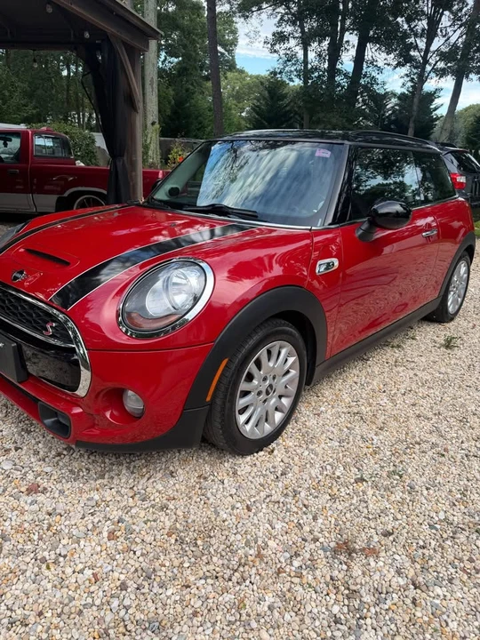 2015 Mini Mini 3rd Gen - Image 2 of 11