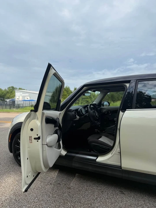 2015 Mini Mini 3rd Gen - Image 9 of 20