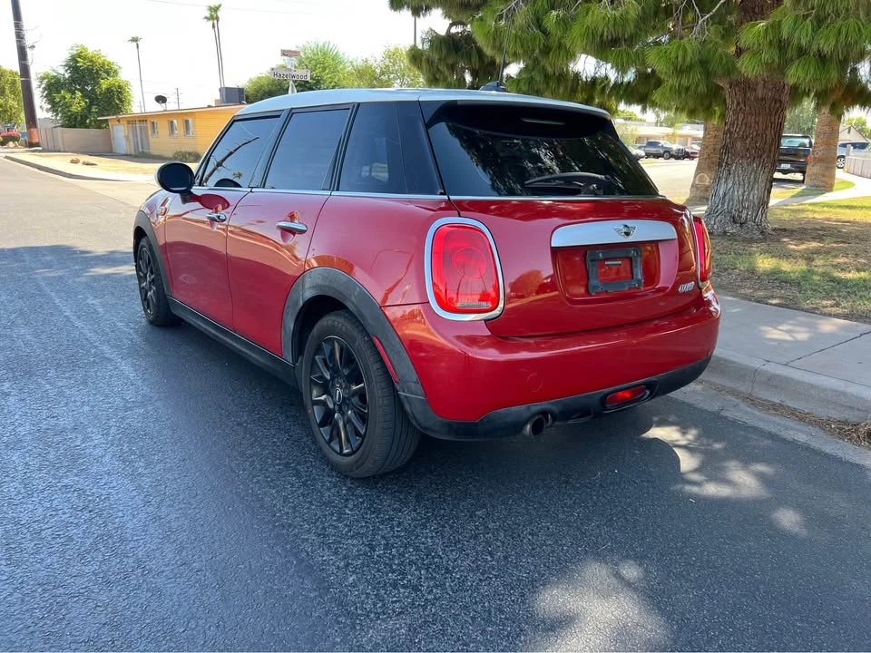 2015 Mini Mini 2nd Gen - Image 2 of 10