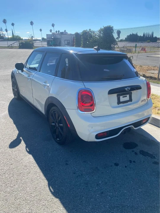2015 Mini Mini 3rd Gen - Image 4 of 9