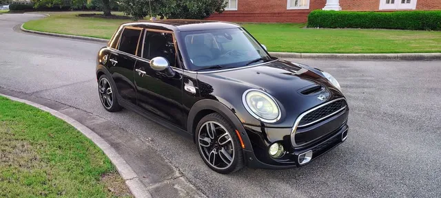 2015 MINI Hardtop 4 Door Cooper S Hatchback 4D
