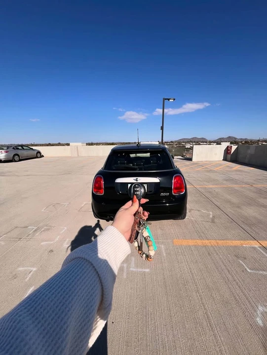 2015 Mini Mini 3rd Gen - Image 4 of 11