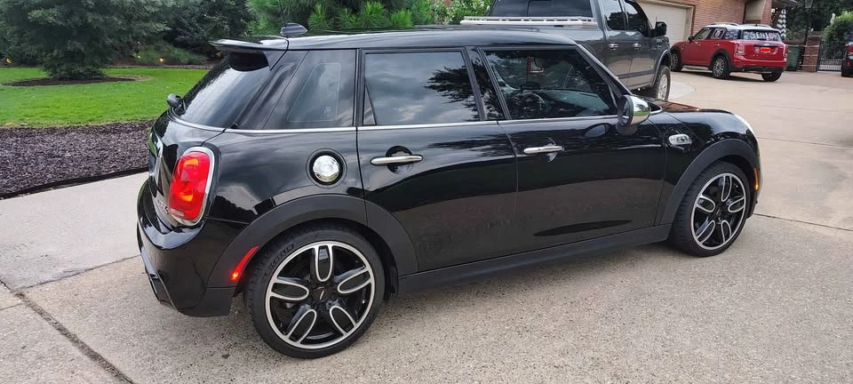 2015 Mini Mini 3rd Gen - Image 3 of 4