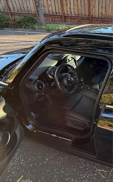 2015 Mini Mini 3rd Gen - Image 7 of 8
