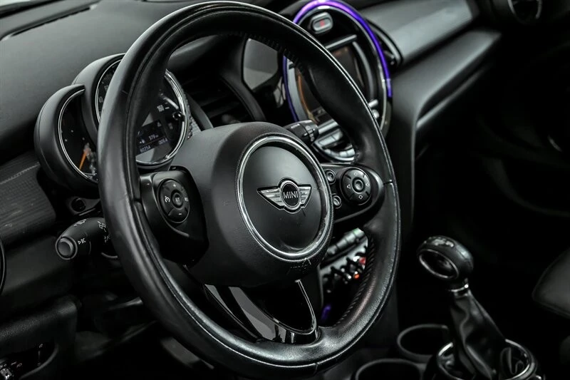 2015 Mini Mini 3rd Gen - Image 21 of 30