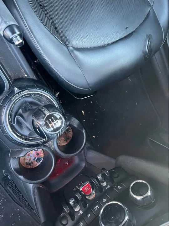 2015 Mini Modern Mini - Image 12 of 17
