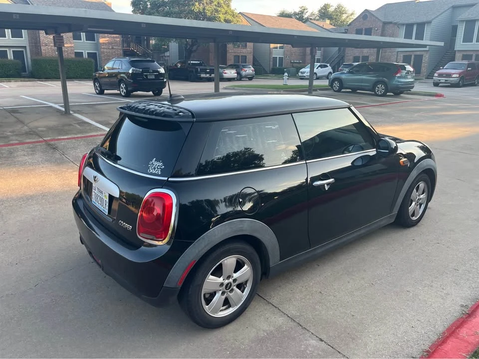 2015 Mini Modern Mini - Image 3 of 17