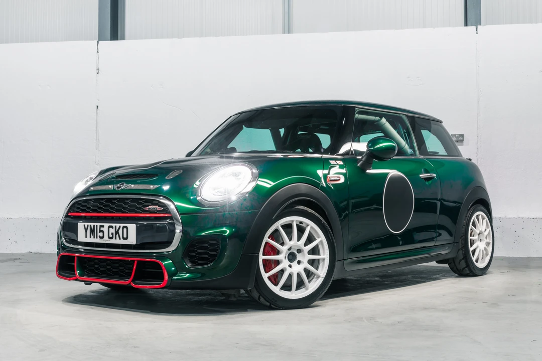 2015 Mini Mini John Cooper Works 1st Gen - Image 2 of 31