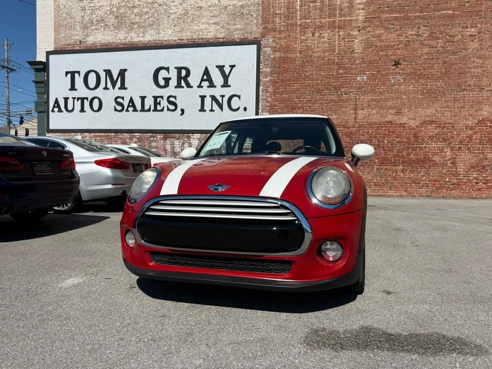 2015 Mini Mini 3rd Gen - Image 2 of 14