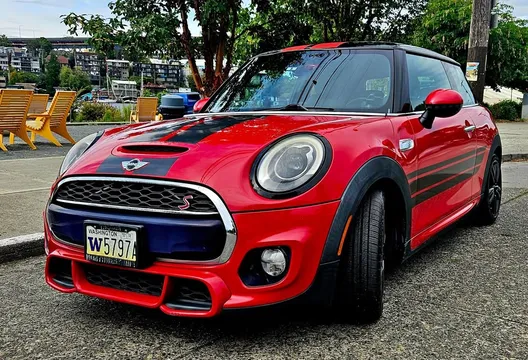 2015 MINI Cooper S Hardtop 2 Door with JCW Package