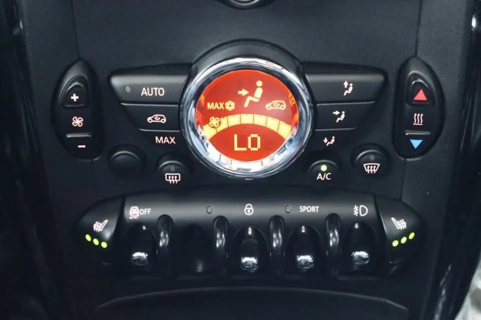 2015 Mini Paceman - Image 16 of 20