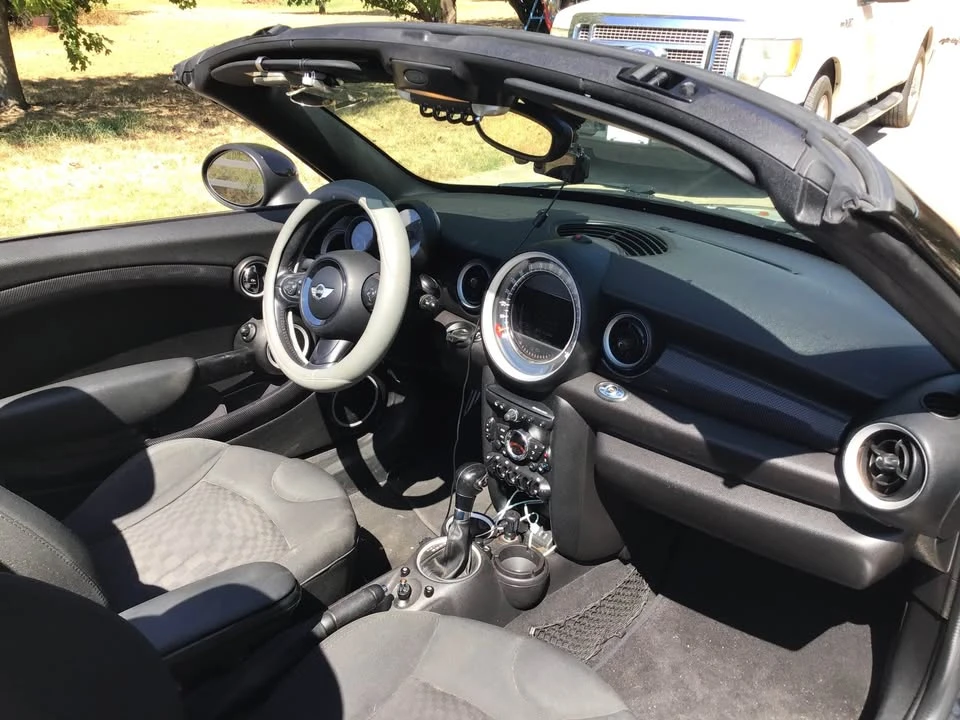 2015 Mini Mini 2nd Gen - Image 2 of 8