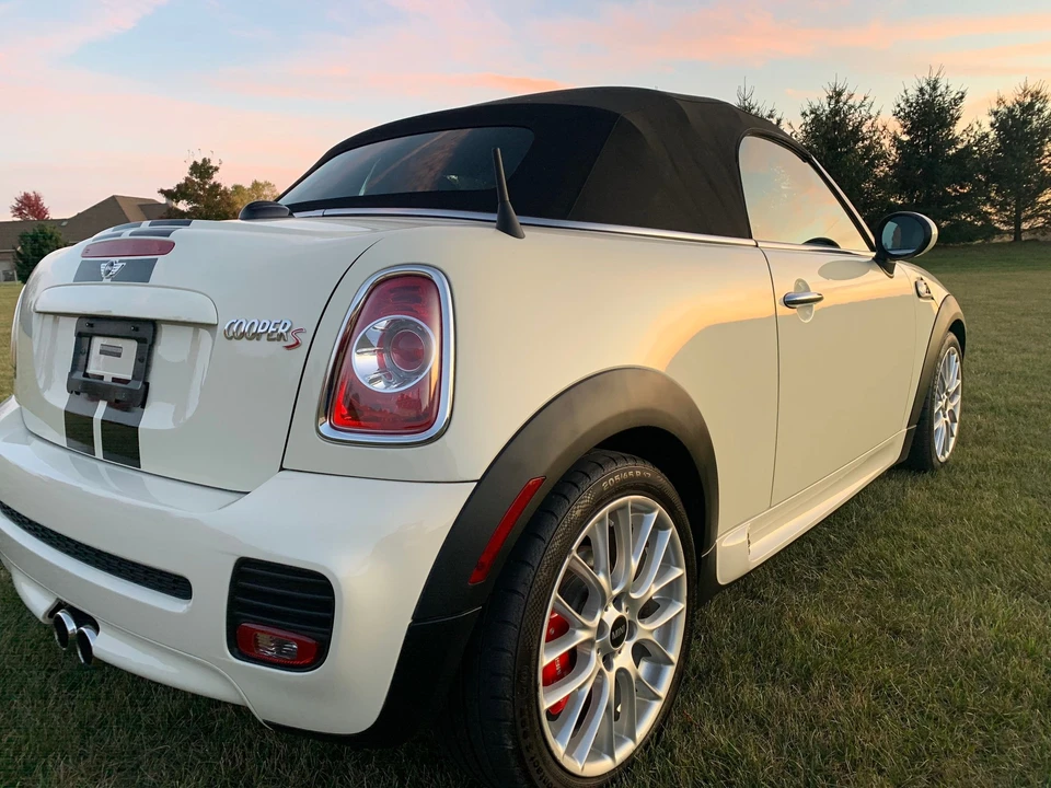 2015 Mini Coupe & Roadster - Image 4 of 12
