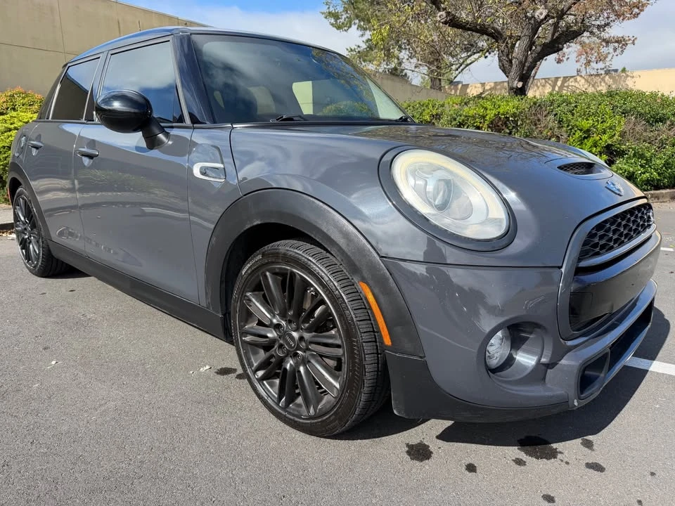 2015 Mini Mini Cooper S 3rd Gen - Image 5 of 19