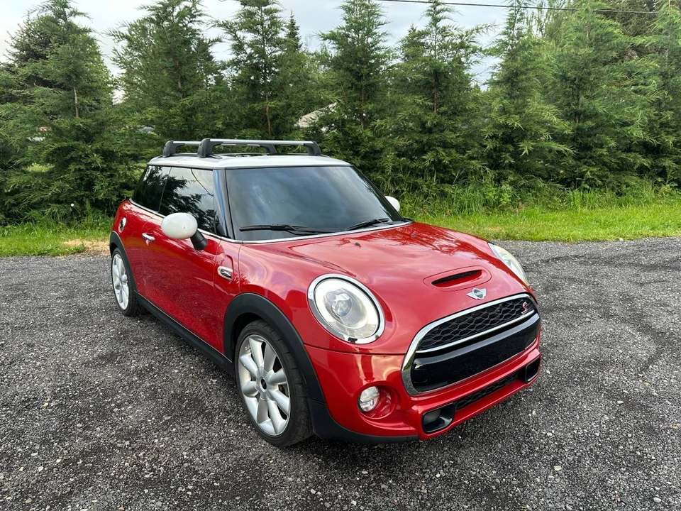 2015 Mini Mini Cooper S 3rd Gen - Image 2 of 17