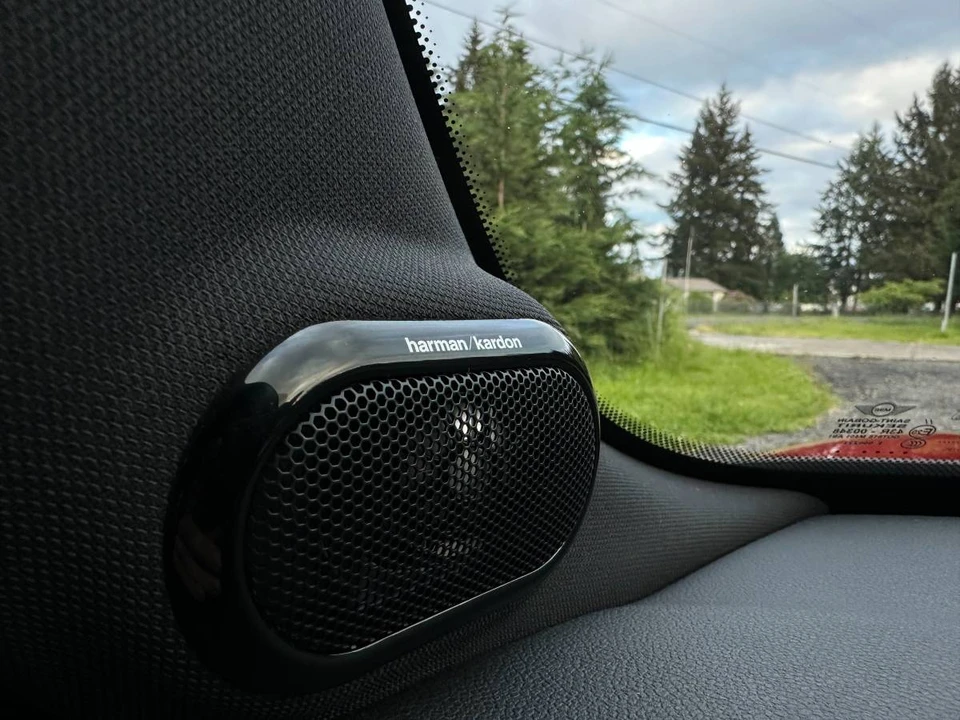 2015 Mini Mini Cooper S 3rd Gen - Image 12 of 17