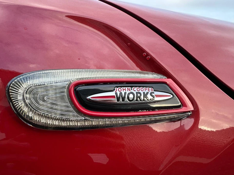 2015 Mini Mini Cooper S 3rd Gen - Image 16 of 17