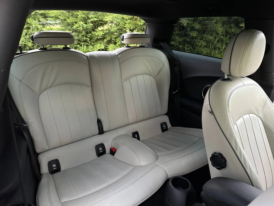 2015 Mini Mini Cooper S 3rd Gen - Image 7 of 17