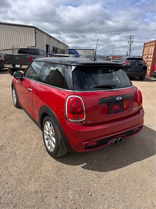 2015 Mini Mini 3rd Gen - Image 5 of 10