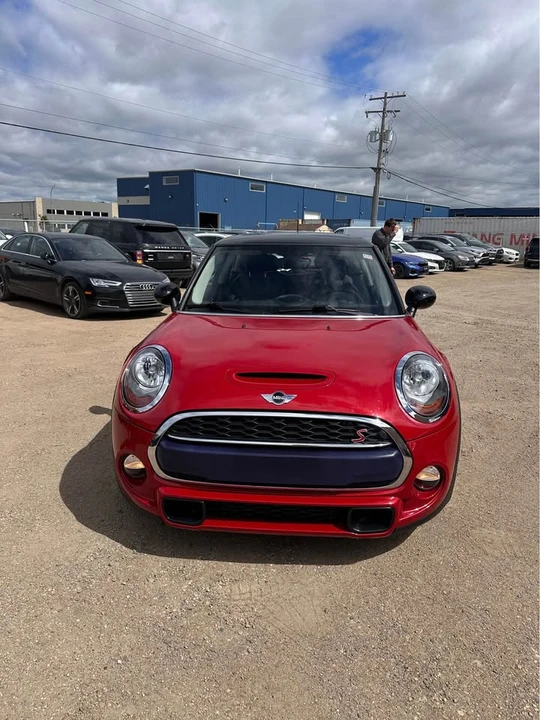 2015 Mini Mini 3rd Gen - Image 2 of 10