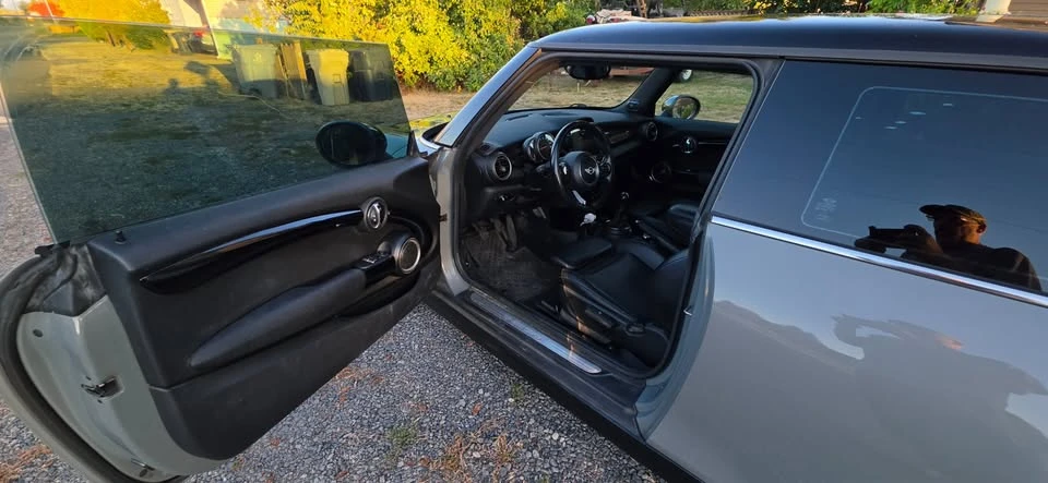 2015 Mini Mini 3rd Gen - Image 7 of 9